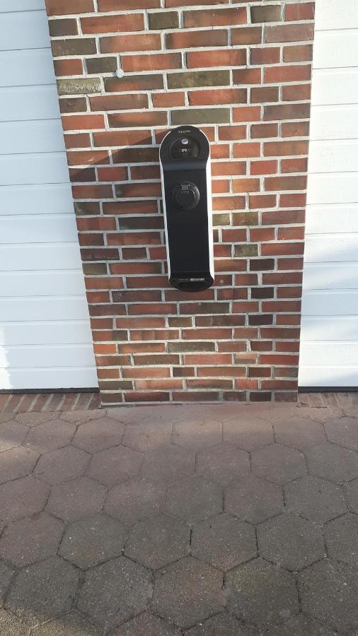 Preisbewusste Ferienwohnung Fuer 2 Personen U. Kleinkind Utarp 外观 照片