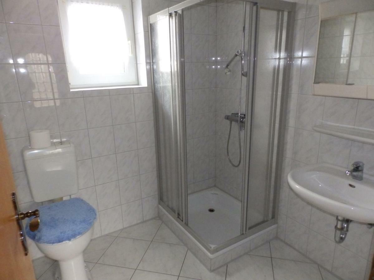 Preisbewusste Ferienwohnung Fuer 2 Personen U. Kleinkind Utarp 外观 照片